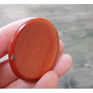 rode jaspis worry stone ovaal